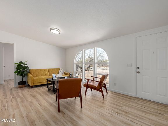 4th image of 2255 W San Juan Trl