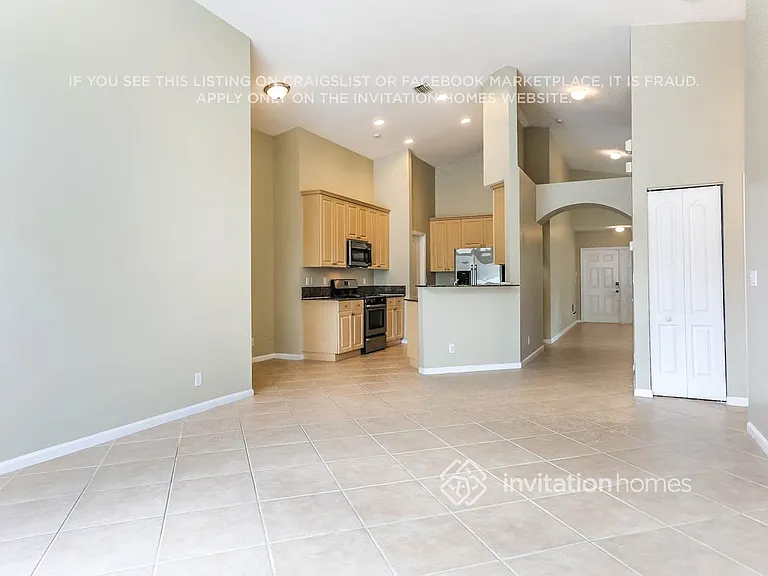 10302 Old Winston Ct — Photo 8
