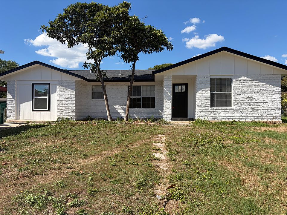1st image of 616 Oak Dr