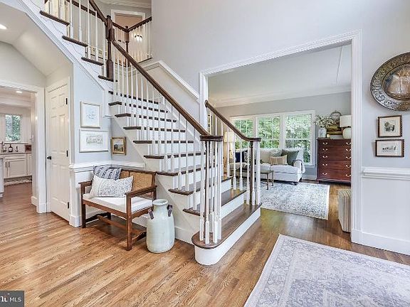 4th image of 12837 Mill Race Ct