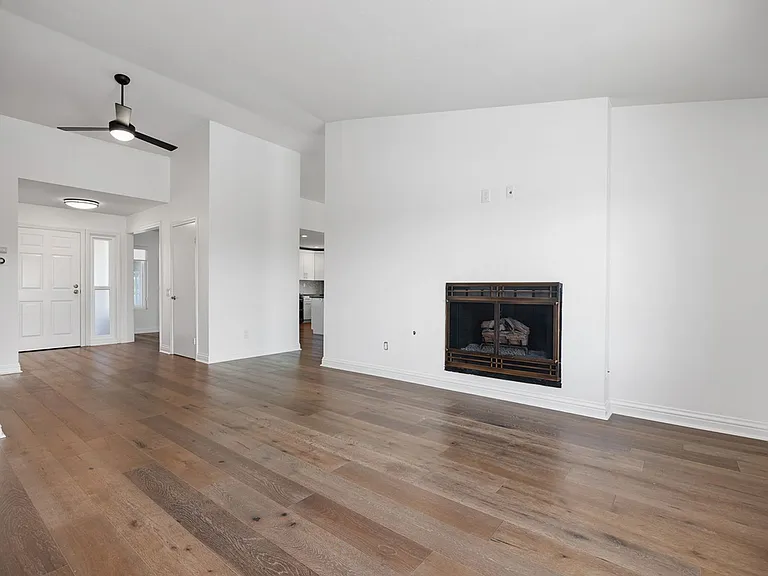 3607 Laredo St — Photo 15