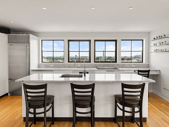 2nd image of 342 Bunker Hill St #Penthouse 5a