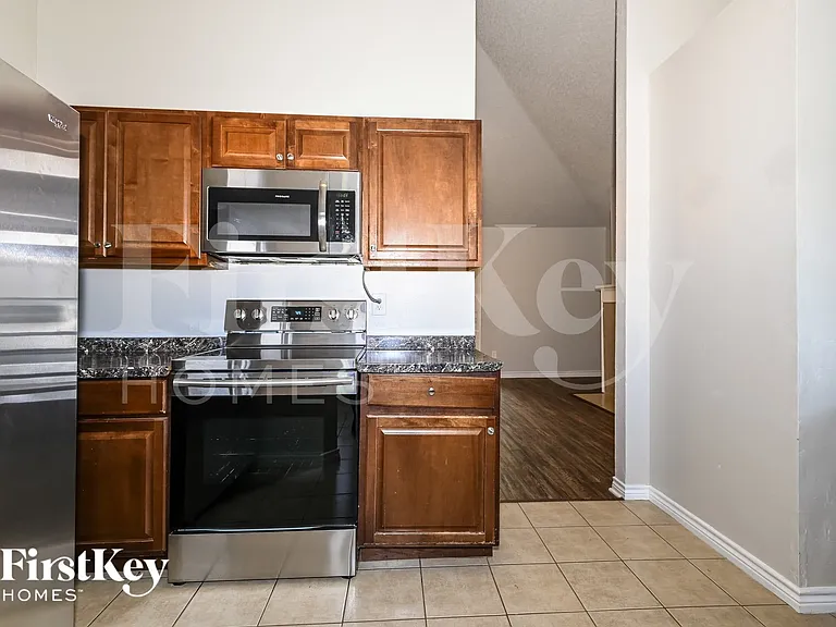 4022 Rustic Trl — Photo 7