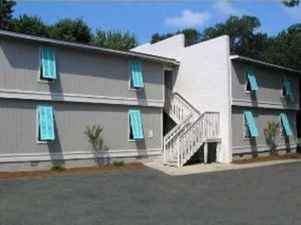 1507 Ben Sawyer Blvd, Mount Pleasant, SC 29464