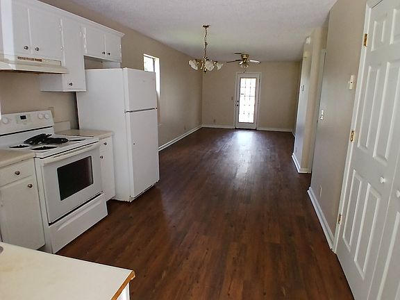 2nd image of 680 Hiwassee Ave NE #4
