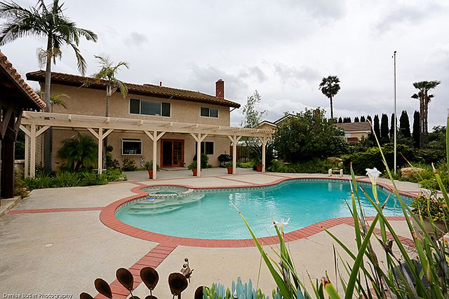 2nd image of 871 Mellow Ln