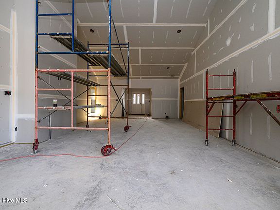 2nd image of 303 Ramonas Lake Court