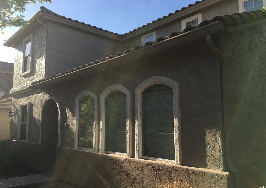 1st image of 1652 S Chatsworth