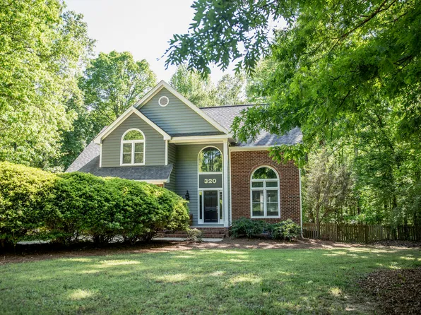320 Chris Ct, Garner, NC 27529