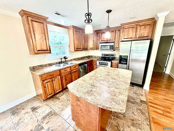 2nd image of 270 Crosley Ln
