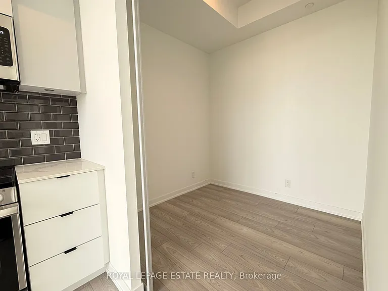 285 Dufferin St #1201 — Photo 14