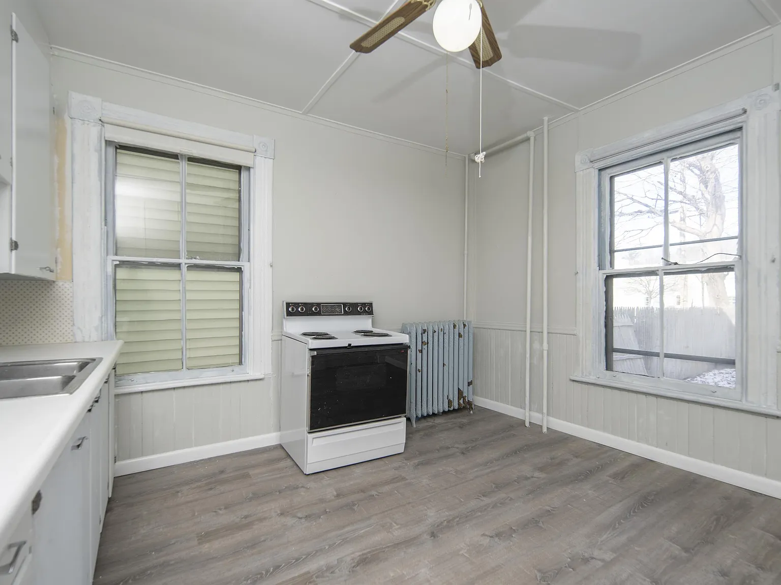 159 Hoosick Street - 1 Rear - Room 2 — Photo 3