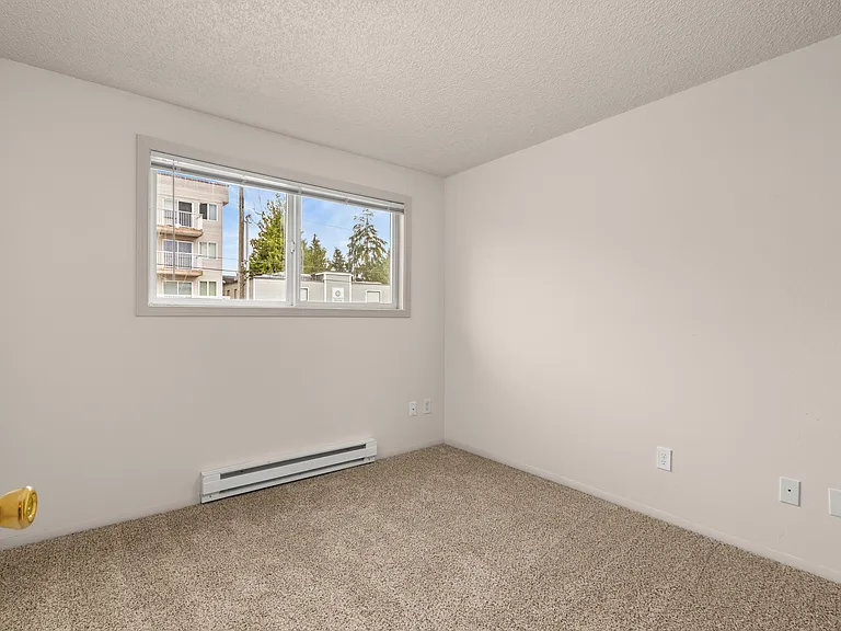 Riviera Apartments Northgate — Photo 44