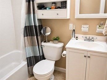 5th image of 46 Cochituate Rd APT 203