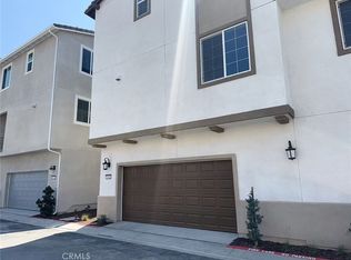 5985 Huntinton Dr, Corona, CA 92880