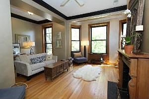 3rd image of 1248 N Hoyne Ave #2