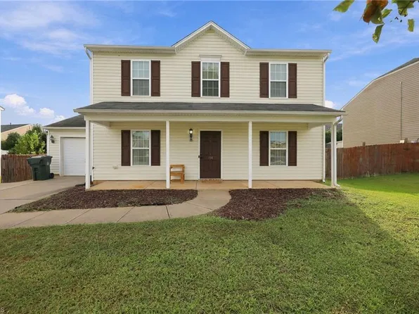 114 Florida Dr, Thomasville, NC 27360