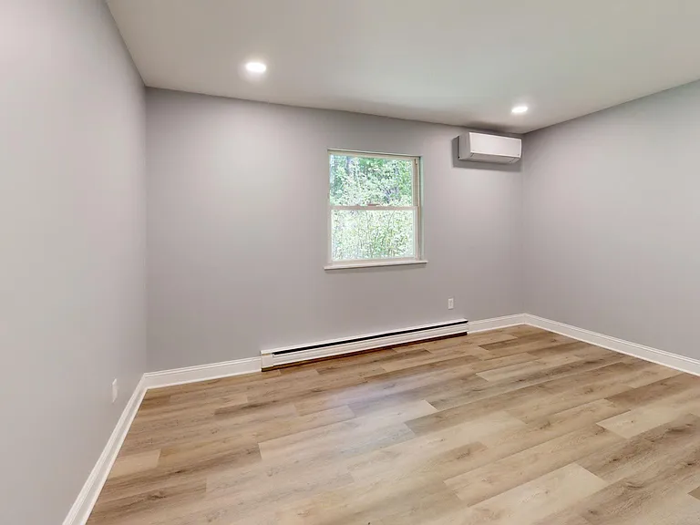 211 Housatonic St #3B-2B-5A — Photo 4
