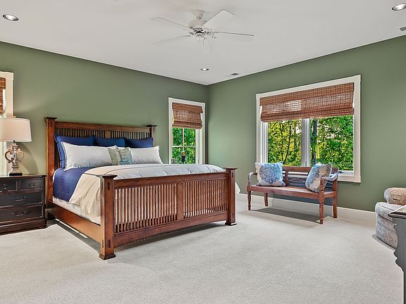 45th image of 415 Summer Breeze Dr