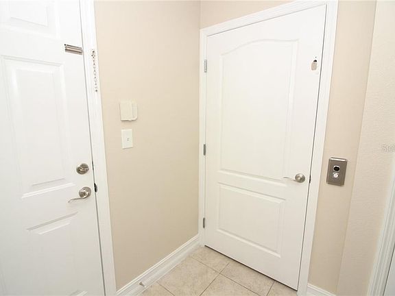 4th image of 3708 Messina Dr