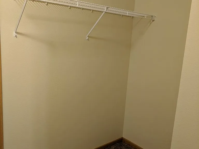 West Lake III Apartments — Photo 79