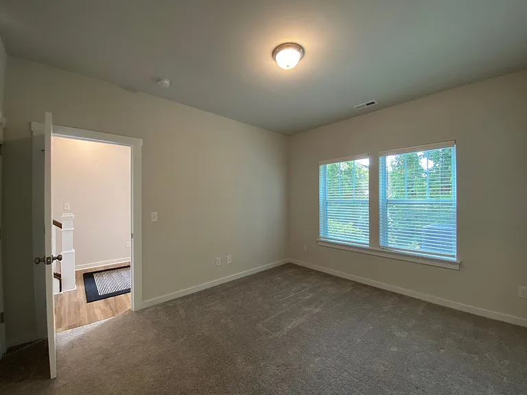 1024 Sharon Towns Dr — Photo 23