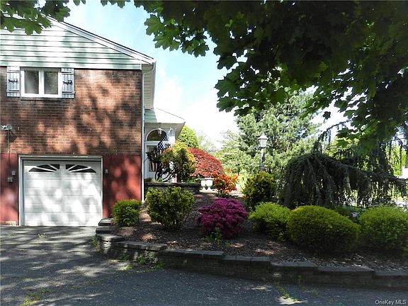 3rd image of 20 E Allison Ave