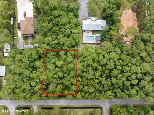 144 Mississippi St, Dauphin Island, AL 36528