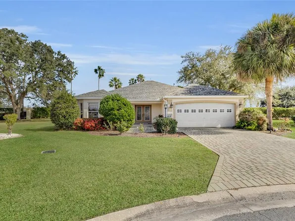2101 Barbosa Ct, The Villages, FL 32159