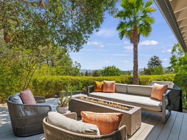 3233 Lucinda Ln, Santa Barbara, CA 93105