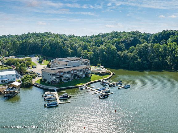 2nd image of 189 Williams Rd Unit C3