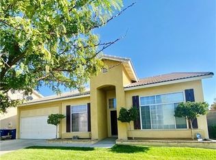 5832 Lisbon Ct, Palmdale, CA 93552