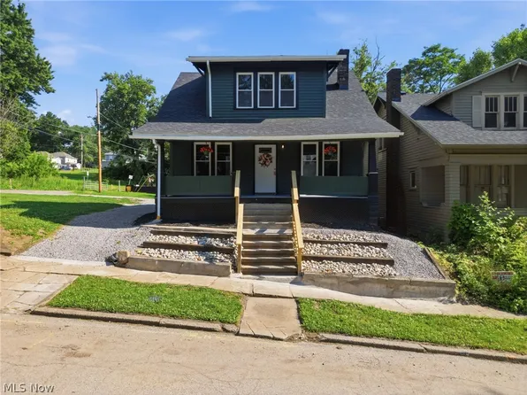 824 Prospect Ave, Zanesville, OH 43701