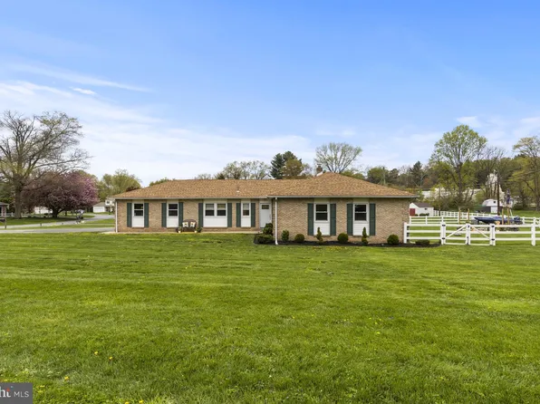 624 Venture Rd, Hockessin, DE 19707