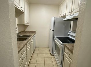 302 Cates Dr #302, Kaufman, TX 75142
