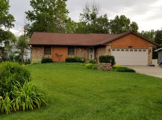 50 Picardy Dr, Lake Saint Louis, MO 63367