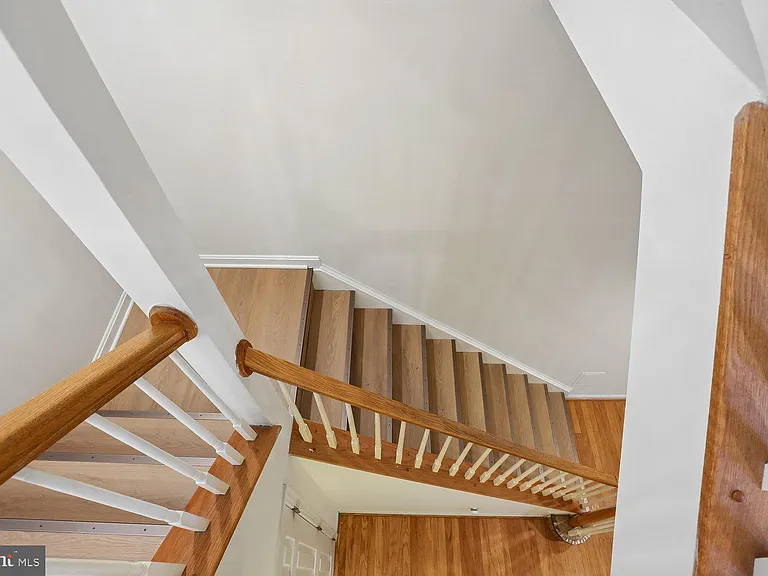 46 Waddington Ln — Photo 28