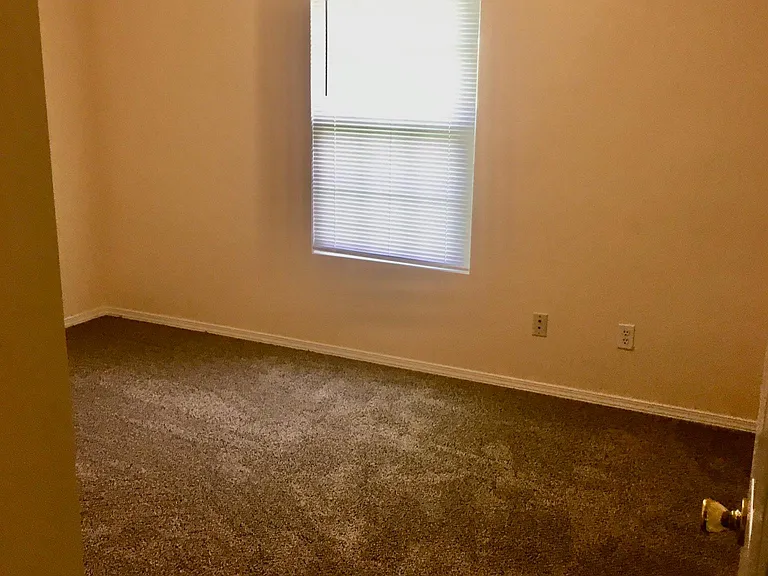 128 Homestead Pl #128 — Photo 3