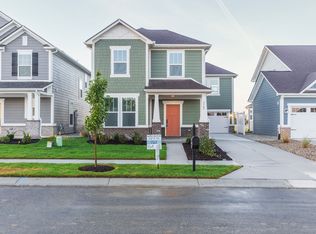 5765 Arcade Blvd, McCordsville, IN 46055