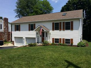 102 Ayleshire Rd, Butler, PA 16001