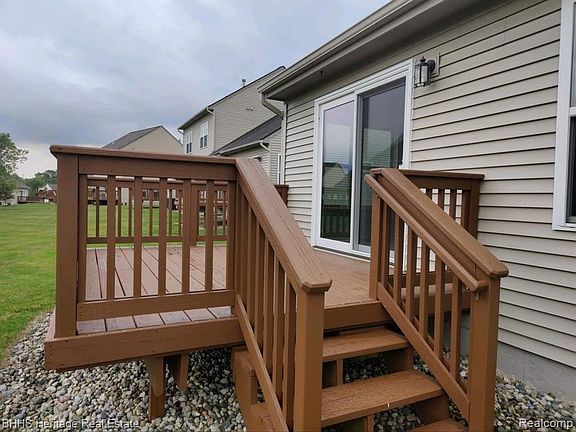 3rd image of 2577 Katsura Ln