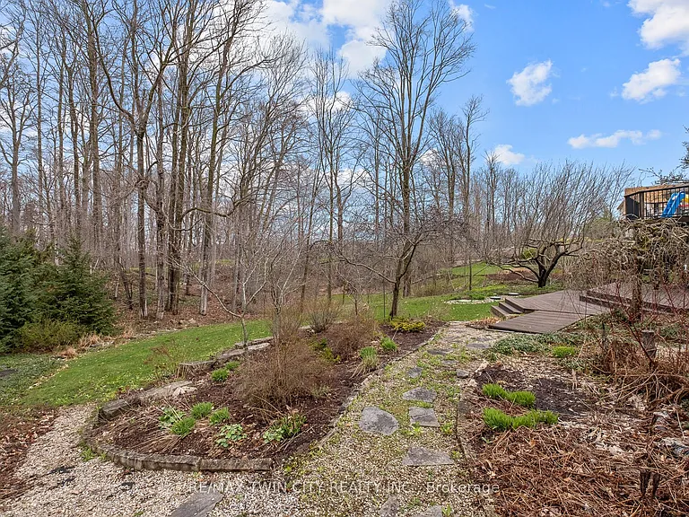 36 Maple Hill Dr — Photo 28