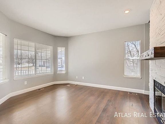 3rd image of 19155 E Molly Ave