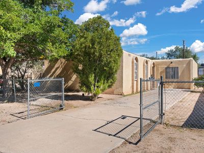 310 Grove St NE, Albuquerque, NM, 87108