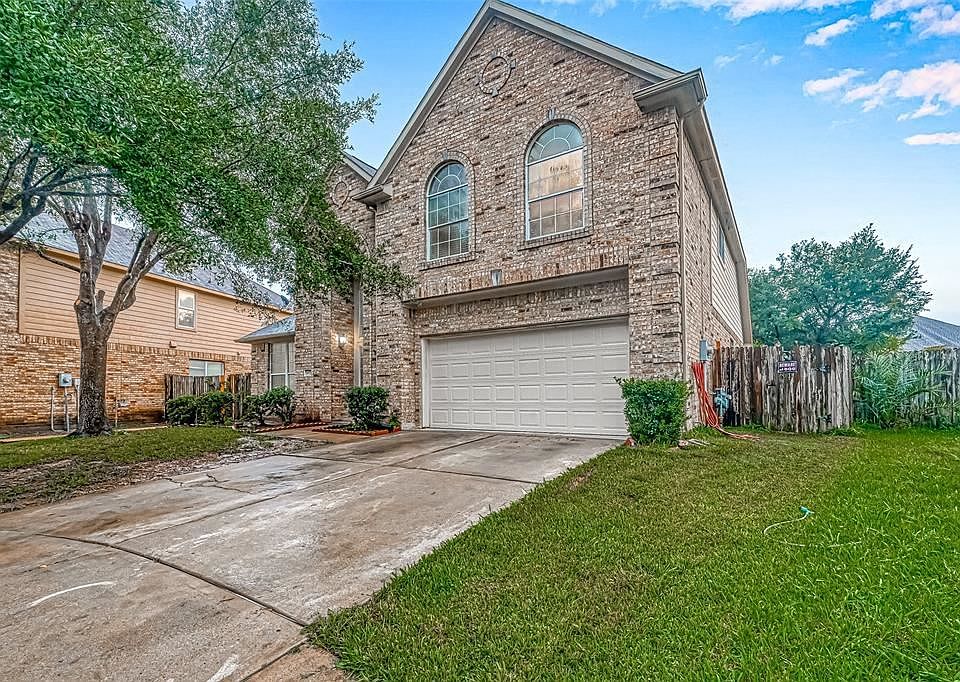 1st image of 14807 Fletcher Bridge Ct