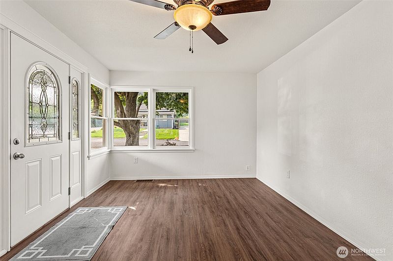 5th image of 615 S 21st Avenue