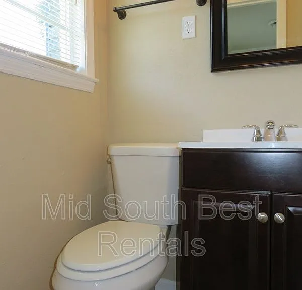 2328 Saint Elmo Ave — Photo 8