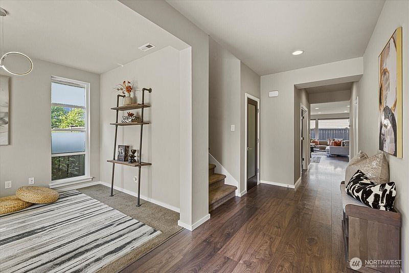 3rd image of 35404 55th Avenue S