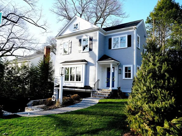 2 Welch Rd, Lexington, MA 02421