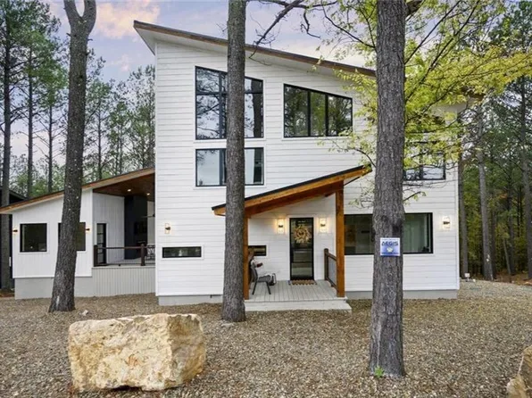 2025 Pine Hills Rd, Broken Bow, OK 74728